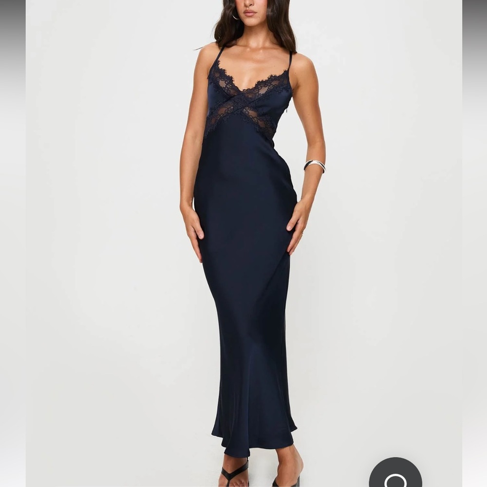 Treasure bias cut maxi dress. Never been worn before, with tags.